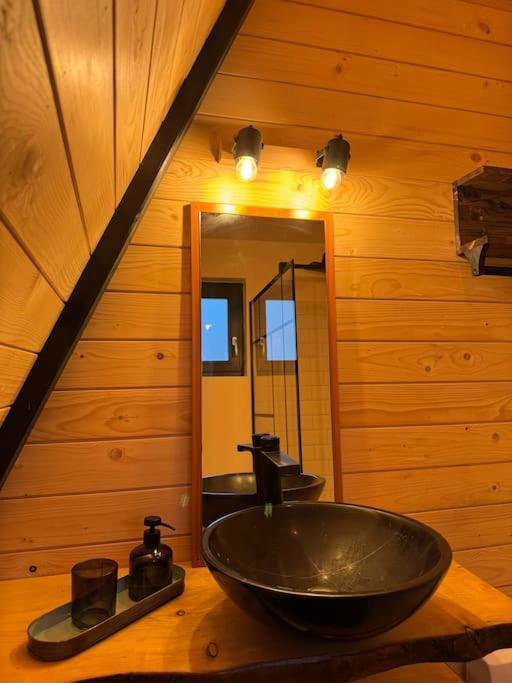 Macko'S Cabin BaileTusnad Eksteriør billede